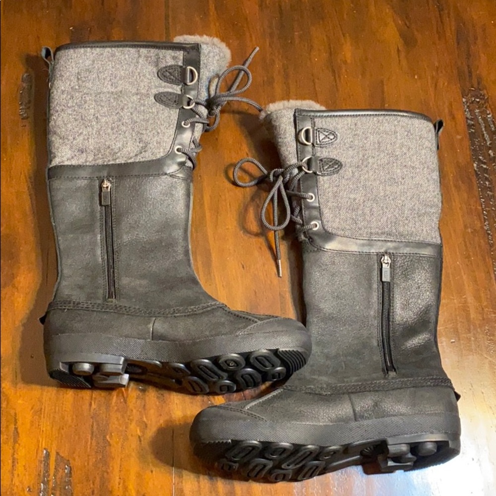 NEW UGG BELCLOUD WATERPROOF  BOOTS🌙